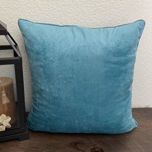 Stratford Home Turquoise Blue Velvet Throw Pillow